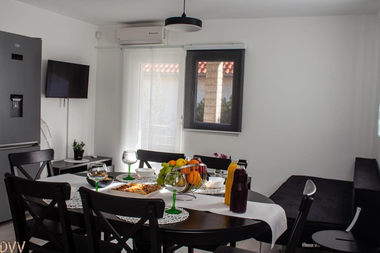 Apartmani My Way, Tribunj Free Parking Free Bicycles Ngoại thất bức ảnh